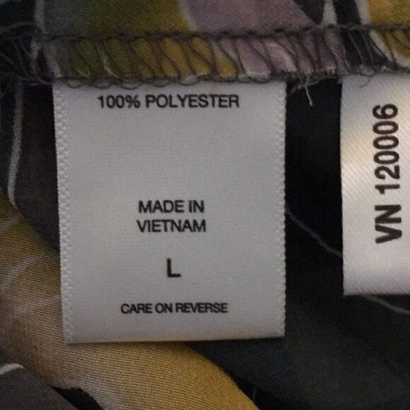 7th Avenue Sheer Grey blouse with gold and pastel colors - Picture 6 of 6